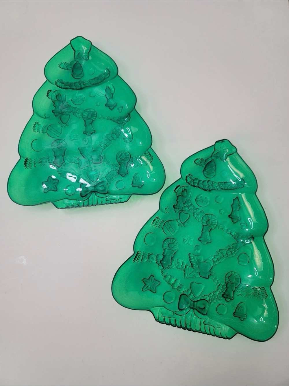 Vintage Christmas Tree Plastic Serving Dishes for Sale 2x